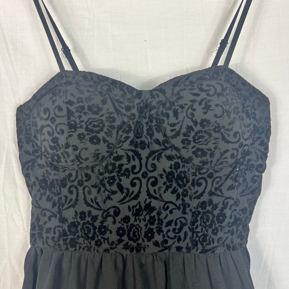 NWT Band of the Free Black Dress Women's Medium Sweetheart Velvet Top - Picture 2 of 8